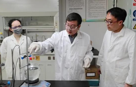 復旦大學化學與材料學院院長、教授 趙東元